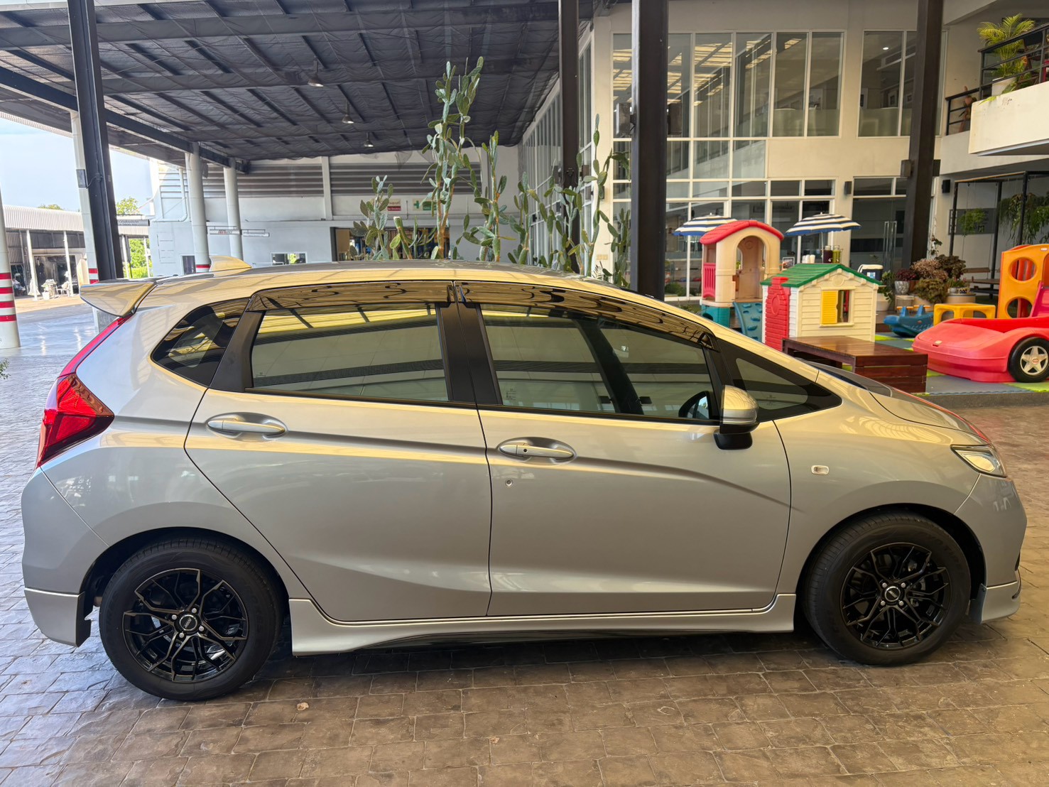 HONDA JAZZ CVT 2019 V+
